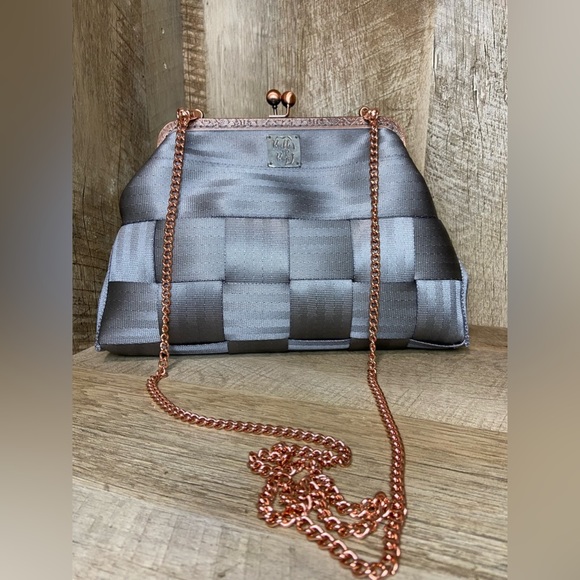 Buckle Up Bag Handbags - Grey Crossbody Purse Bag Rose Gold Chain Strap Convertible Buckle Up Bags